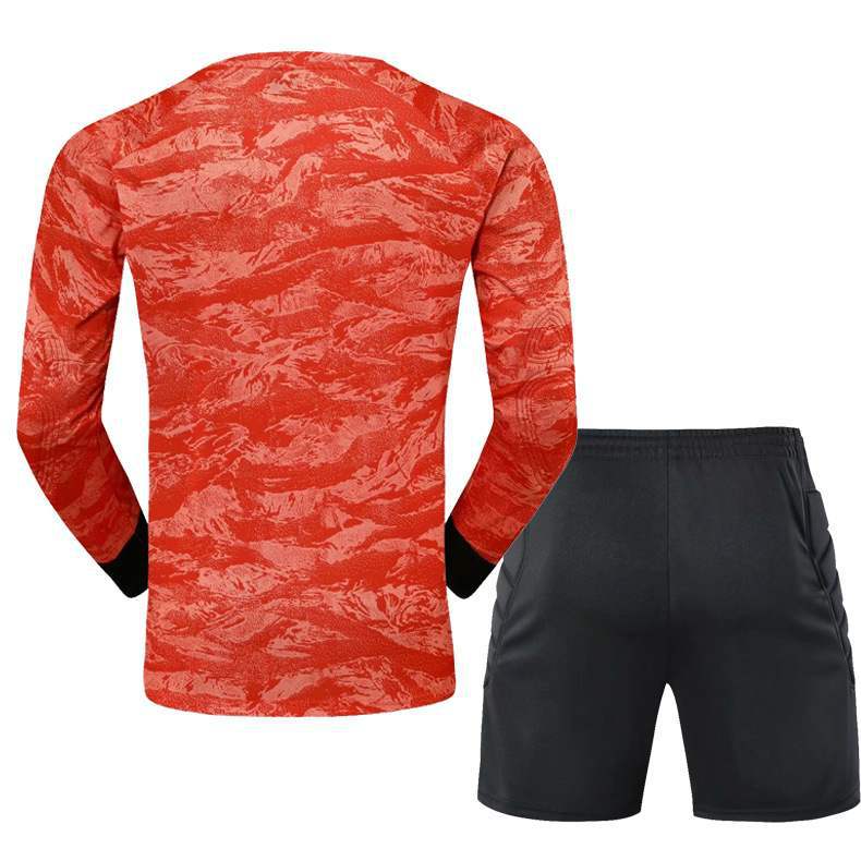Professional Goalkeeper Soccer Jersey Kit