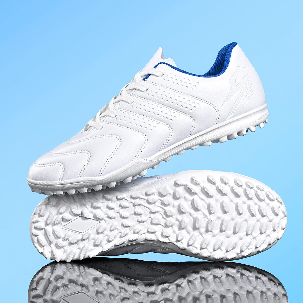 High quality low cut Turf shoe